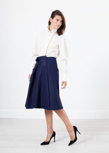 Load image into Gallery viewer, Full Collar Poplin Blouse in Off White