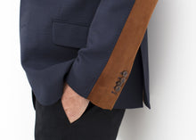 Load image into Gallery viewer, Swift Low Blazer in Navy