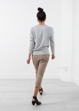 Load image into Gallery viewer, Striped Pullover