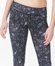 Load image into Gallery viewer, Rhythmic Crop Luxtreme - Girls