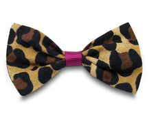 Load image into Gallery viewer, Leopard print Bella Hair Bow