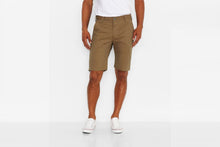 Load image into Gallery viewer, Levi&#39;s Commuter 504 Regular Straight Shorts