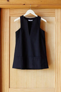 A LINE MOD TOP - BLACK